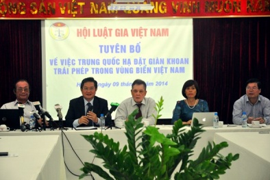 Trung Quốc đề nghị đàm phán: Quá buồn cười